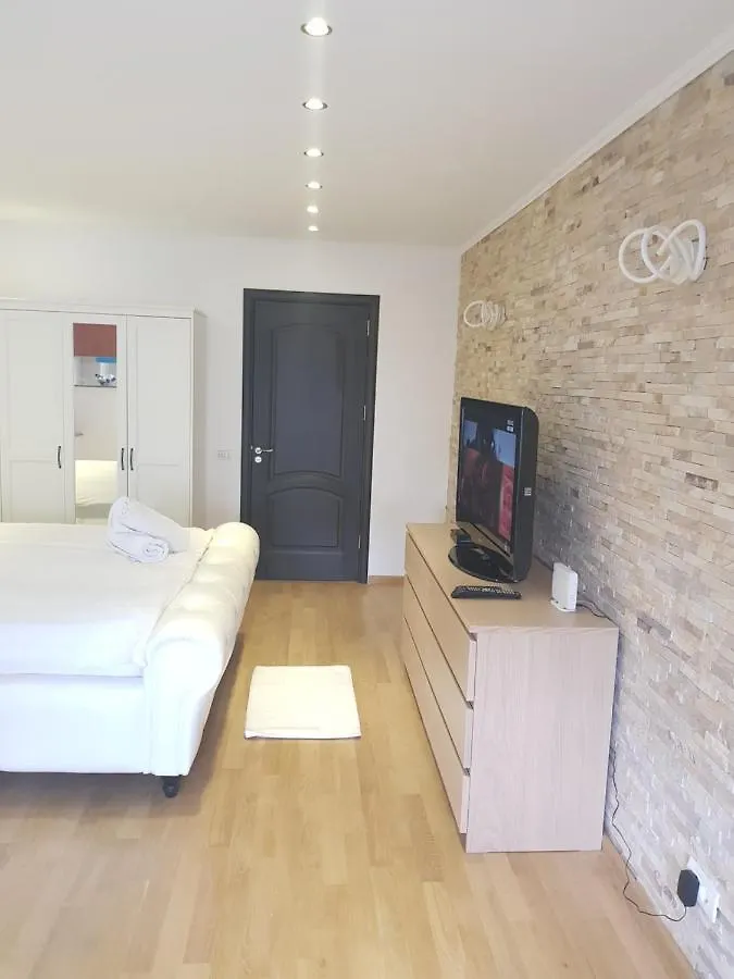 Ritmului Mega Mall Studio Boekarest Appartement